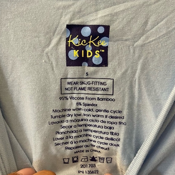 Kickee Pants Footie with Snaps in Pond Bamboo Signature Blend onesie size 5 kids - Picture 3 of 7